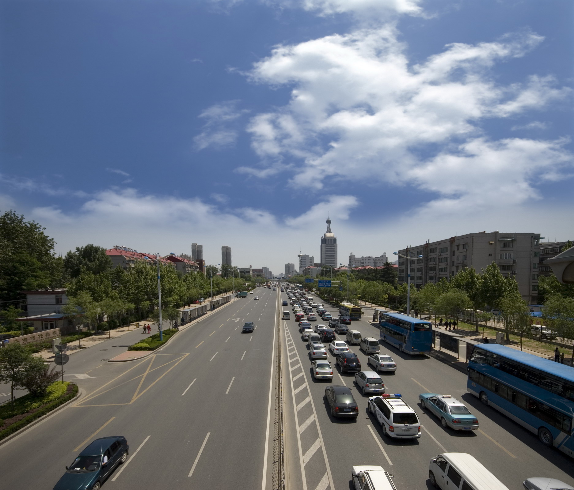 济南市经十路道路与环境建设蘑菇视频