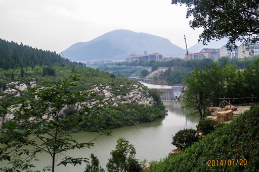 济南市历阳湖综合治理蘑菇视频