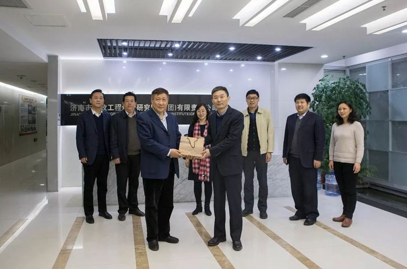 省住建厅村镇建设处党支部与蘑菇视频
党委开展“双联共建”活动